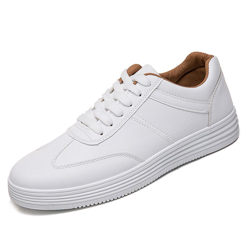 Fashion White Sneakers Man INS Hot Casual Skate Flat Shoes for Men Spring Lace Up Casual Leather Sneakers Male