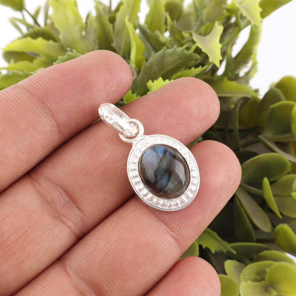 Labradorite Pendant, Handmade Gemstone 925 Sterling Silver Pendant Dainty Jewelry, For Gift Silver Jewelry