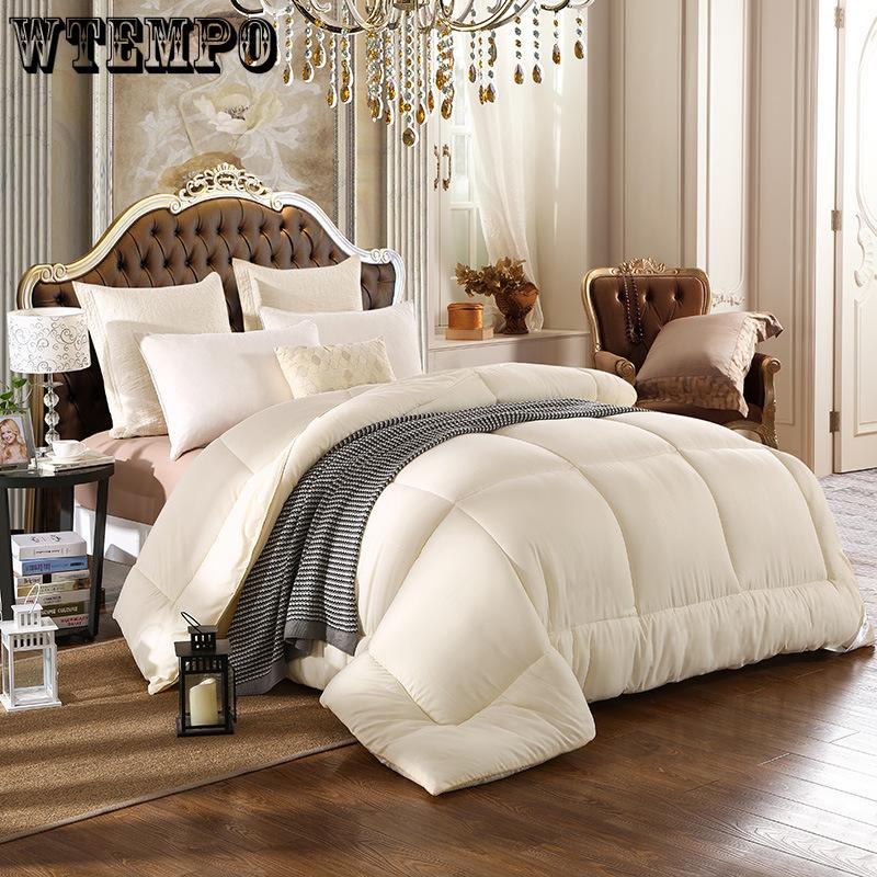 Luxurious Checkered Queen Comforter Set - Stain Resistant, Soft Microfiber, Lightweight, Breathable, Easy Care For All Seasons