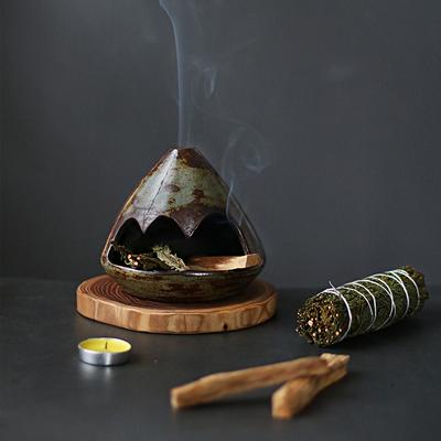Handgefertigter Keramik Räucherkegel Räuchergefäß Mini Palo Santo Kamin Raumduft Dekoration Einweihungsgeschenk
