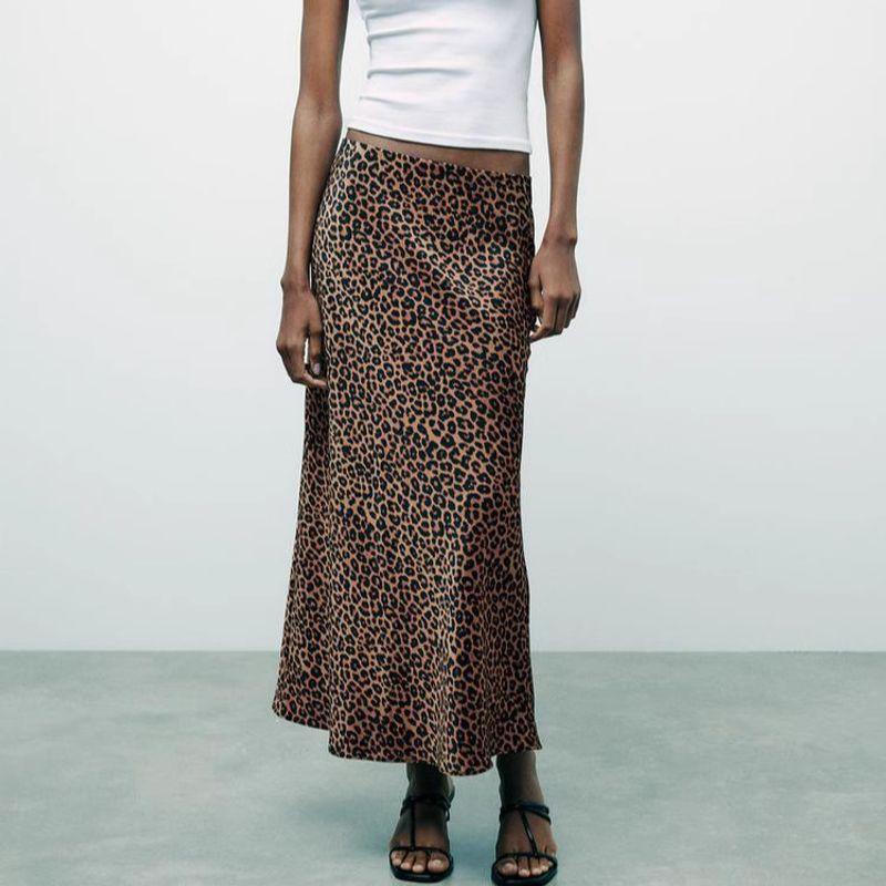 Spring New Arrival Fashion Style A- Line High Waist Mid-Length Skirt Silk Satin Texture Midi Skirt Skirt 8338537