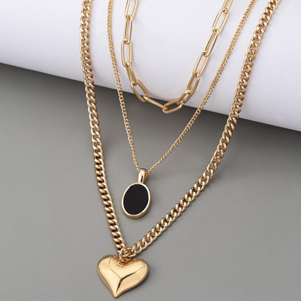 Fashion Heart Shape Multilayer Necklace For Women With Zinc Alloy Pendant