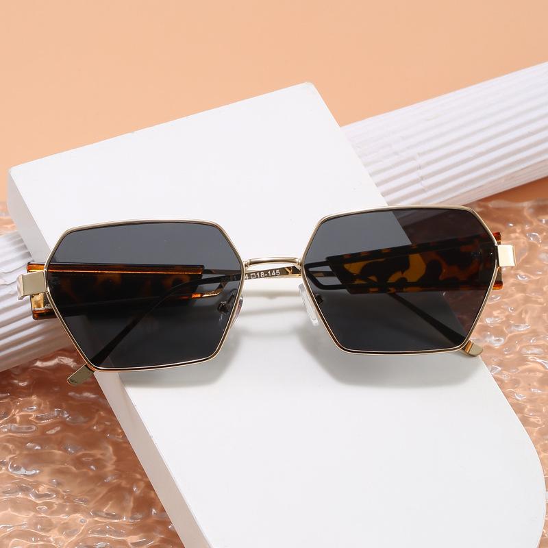 Polygon Shape Sunglasses Women European American Style Anti-Glare Men Sun Glass Fashion Trendy Women'S Sun Glasses