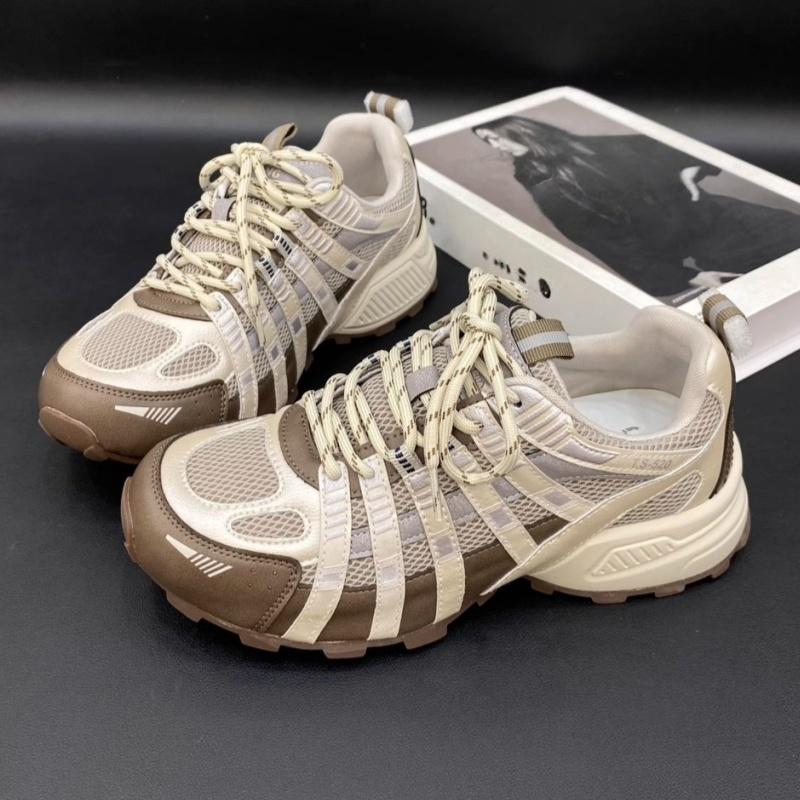 Fashion Fashionable Lace Up Women Sneakers 2025 Spring Autumn New Versatile Breathable Sports Shoes Comfy Height Enhancing Sneakers