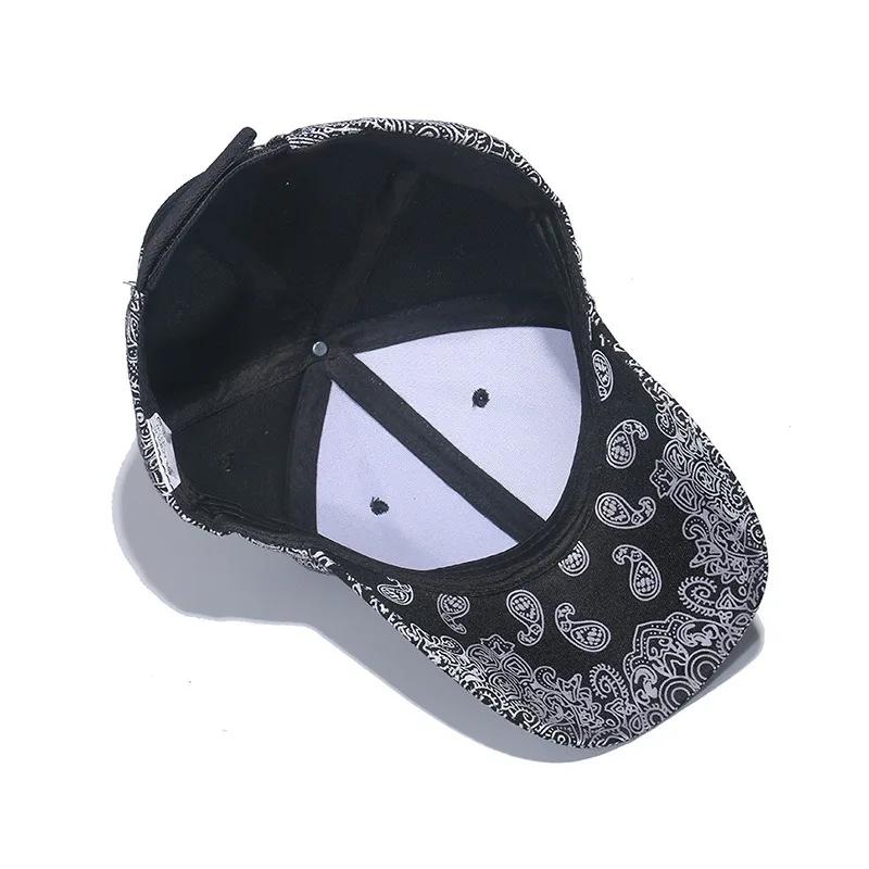 Spring Practical Curved-eared Cap for Men and Women Hot Selling Popular Black and White Cashew Nut Summer Baseball Cap