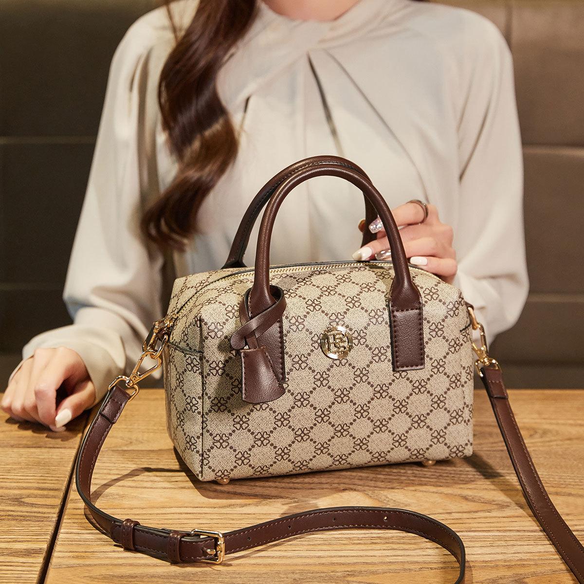 Сумка-подушка с винтажным принтом — фото 3