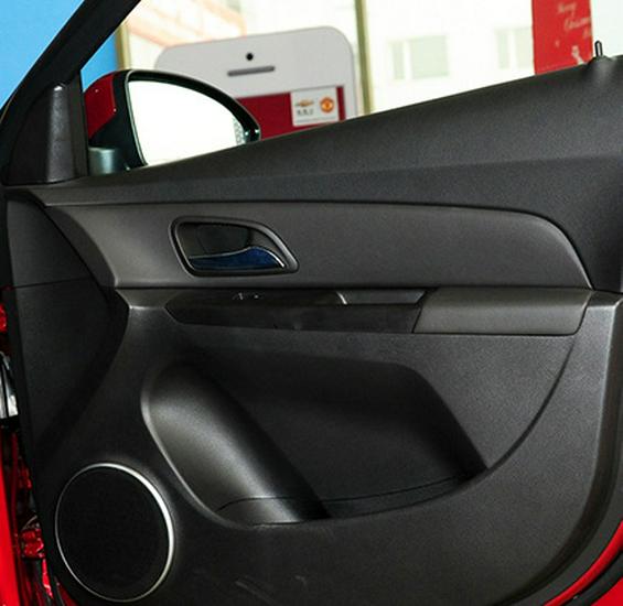 Chevrolet Cruze Panele Drzwiowe, Konsola Środkowa, Deska Rozdzielcza i Podłokietnik Obszyte Skórą Ulepszenie Wnętrza