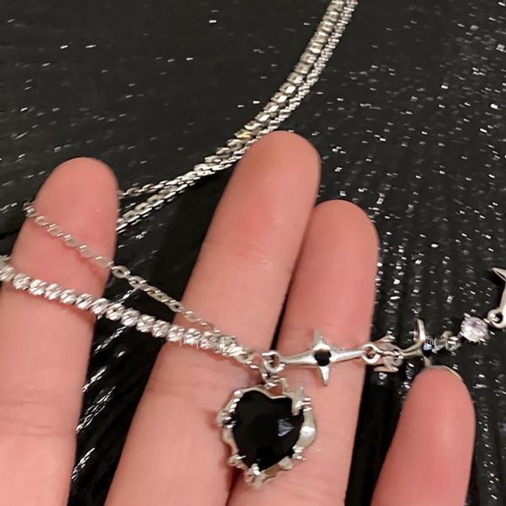 Women's Double Layered Black Heart Necklace