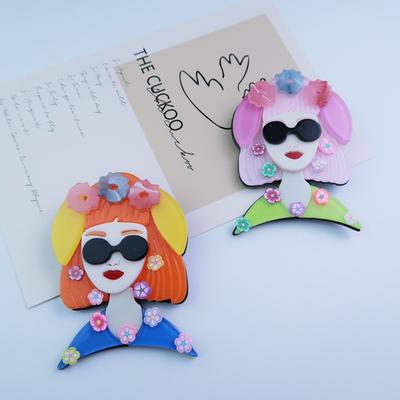 Kreative und personalisierte Mädchenbrosche, Damen Ethno-Stil Acryl Brustblume