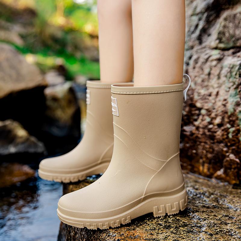 Stylish And Trendy Rain Boots For Summer: Medium-cylinder Waterproof And Wear-resistant Water Shoes For Adult Women