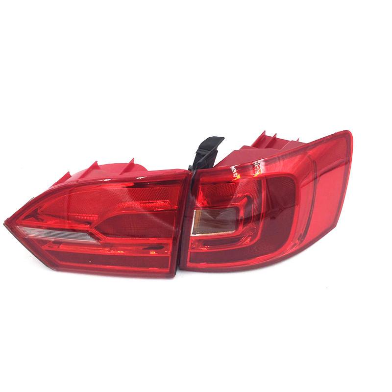 Compatible with Volkswagen Sagitar 12/13/14 Models: Rear Taillight and Turn Signal Lens Assembly.