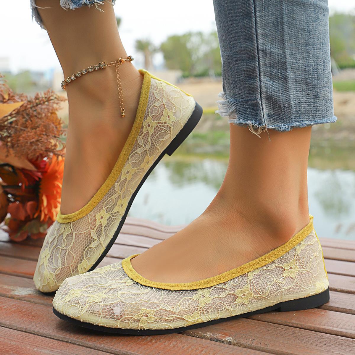 

Fashion Women Sandals Embroidered Round Toe Walking Shoes Solid Color Flat Comfortable Women Shoes Summer Fashion New Sexy Sandals 36 жёлтый