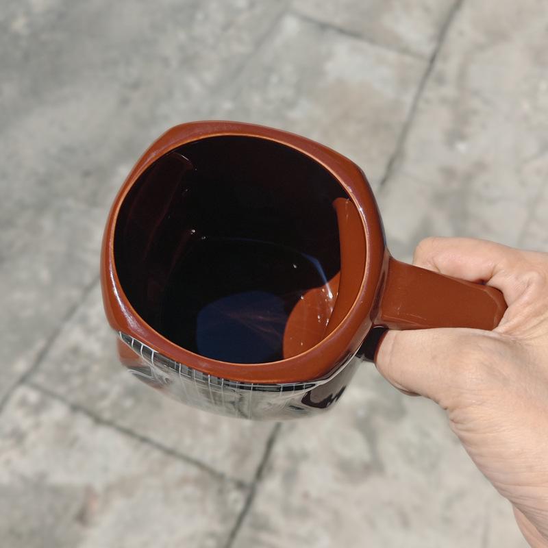Guitar ceramic water cup with lid creative music cup personalized niche high value gift coffee mug