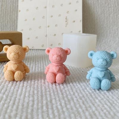 3D Sweater Love Bear Candle Silicone Mould DIY Animal Bear Soap Plaster Resin Crafts Cement Mold Handmade Ice Cube Making Tool