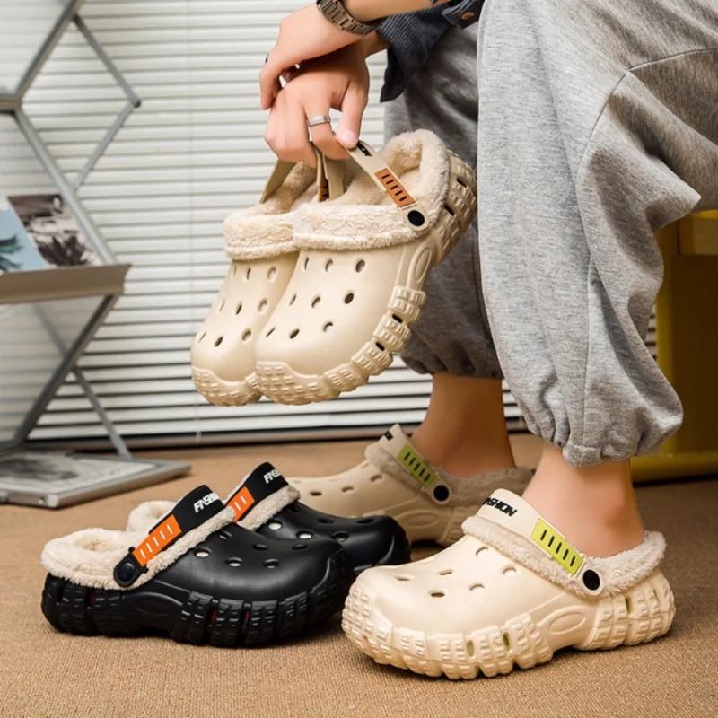 New Fashi Winter Slippers Warm Plush Couple Slippers Indoor Outdoor N-slip Men's Cott Shoes Thick Soled Men Garden Shoes