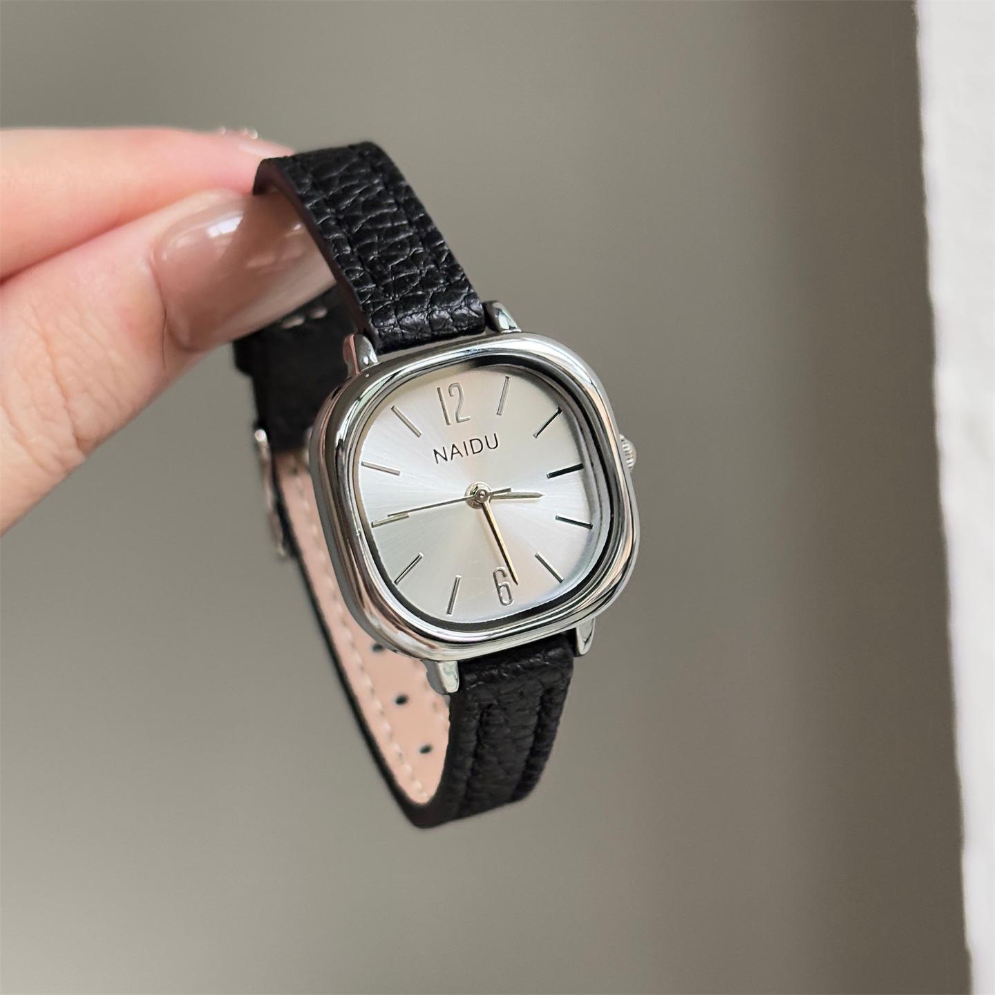 Retro Simple Square Small Dial Niche High-End Women S Watch Small Belt Quartz Women S Watch