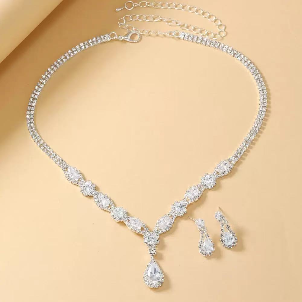 

Rhinestone - Encrusted Wedding Necklace and Earring Set , Simple Bridal Jewelry серебряный