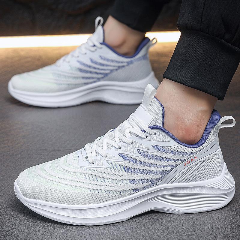 New autumn and winter men's fly-woven casual sports shoes outdoor travel shoes single shoes comfortable running men's shoes
