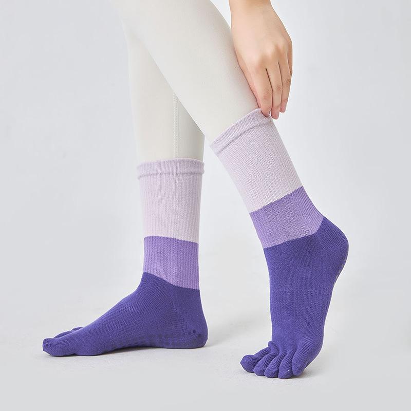 3-Color Color Matching High Tube Rubber Band Professional Women'S Non-Slip Yoga Socks Dance Five-Finger Socks Pressure Socks Training And Running