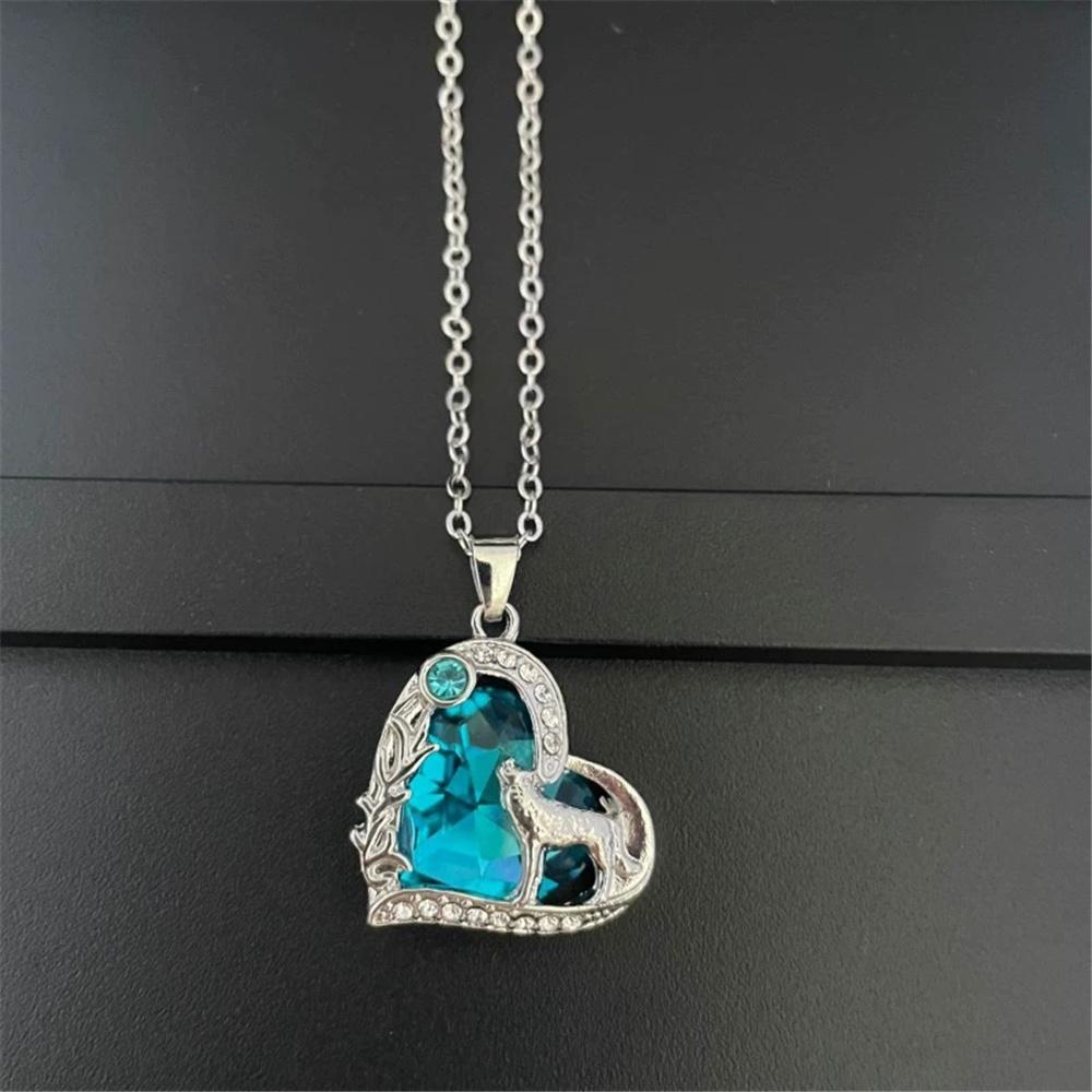 Charm Female Crystal White Blue Moon Stone Heart Pendant Necklace Vintage Silver Color Wedding For Women