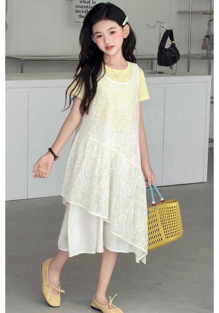 Koreanischer Stil Spitzen Sommer Zweiteiler Kleid mit unregelmäßigem Patchwork - Schichtendesign Midi