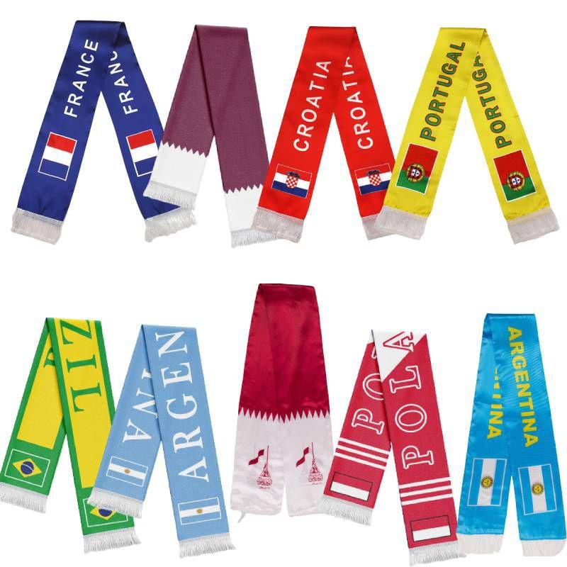 Zeigen Sie Ihre Unterstützung für Katar 2022 mit unserem Quastenschal im Nationalthema!