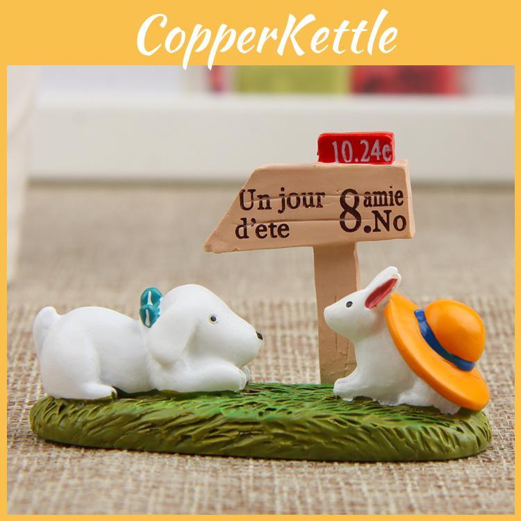Garden Cartoon Resin Sign With Dog And Rabbit Design For Gardening Gifts