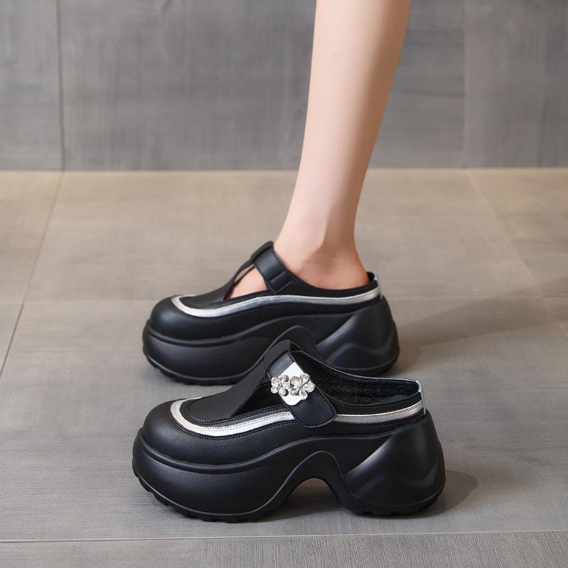 Small Muffin Platform Sandals Women's 2025 Summer New Velcro Sandals Hole Shoes High Value Super Fire