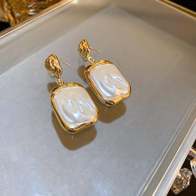 Real gold electroplated zircon pearl flower fritillary earrings simple stud earrings temperament earrings women