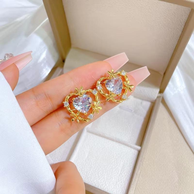 New Simple Design Gold Plated Heart  Shaped Crystal Zirconia Necklace Earring Set Stainless Steel Exqusite Bridal  Sets