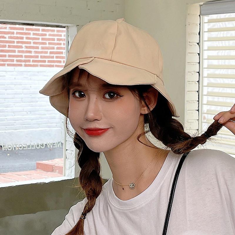 Simple Wide Brim Bucket Hat For Women In White Cotton Polyester Blend