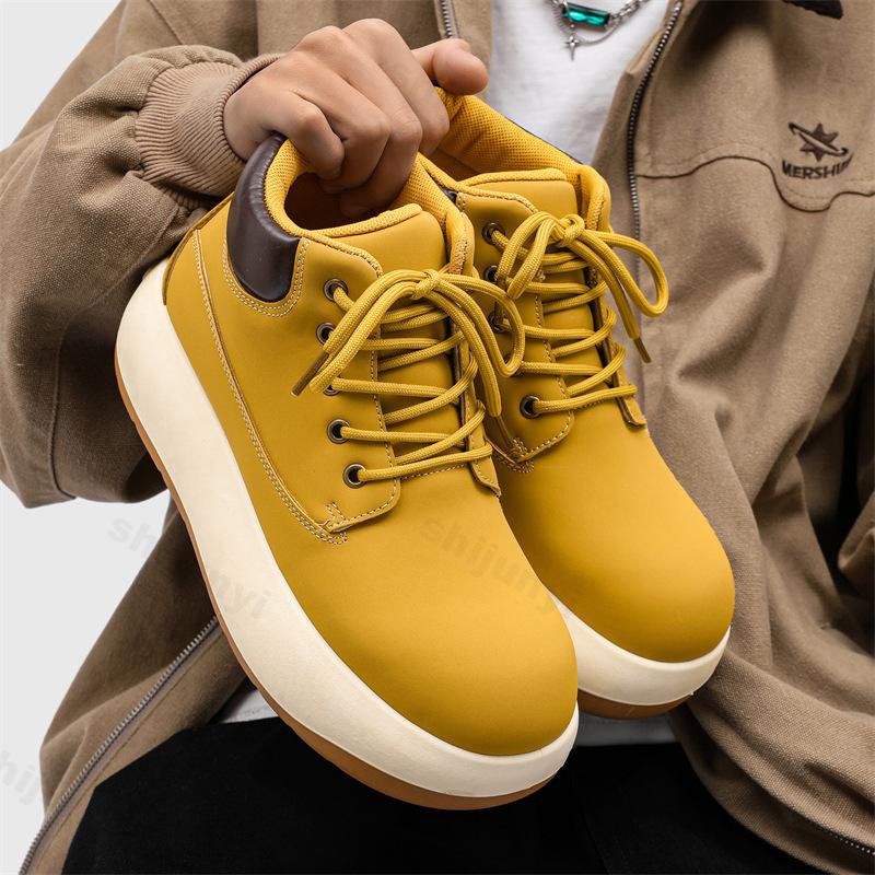 Fashion 2025 New Men's Casual Shoes Retro Motorcycle High Top Fashion Trend Boots Comfortable Non slip Height Increasing Chunky sneakers