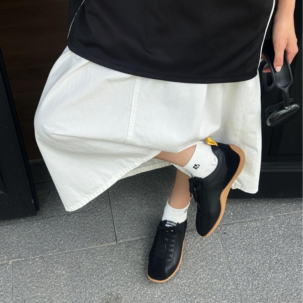 Retro German training shoes women's 2025 new versatile round head lace-up casual sports shoes flat-bottomed breathable Forrest Gump shoes board shoes