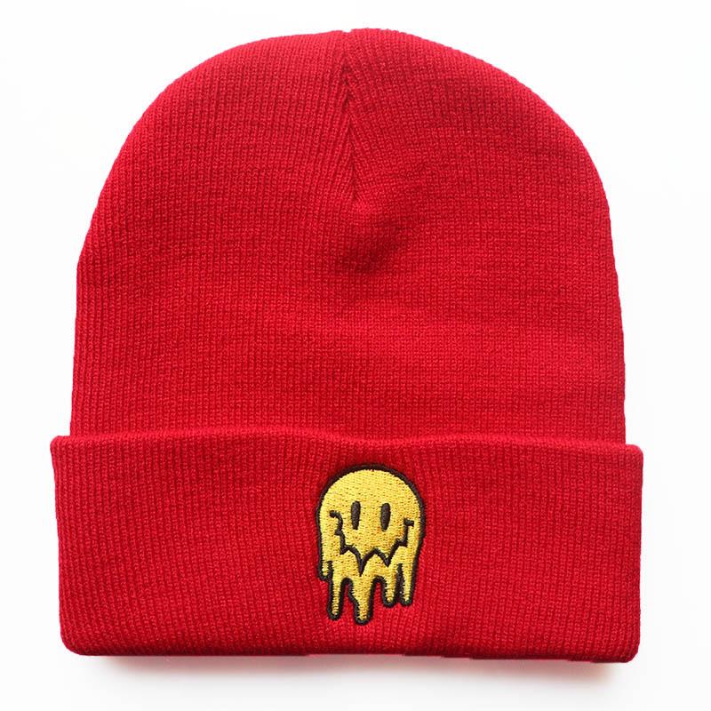 Popular among European and American men and women melting smiley face Smiley face embroidered knitted hat, pullover warm woolen hat Adjustable красный