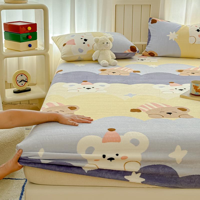 Warm Bedsheet Velvet Fitted Sheets Cartoon Style Bed Cover Skin-friendly Mattress Protector sabanas para cama (No Pillowcase)