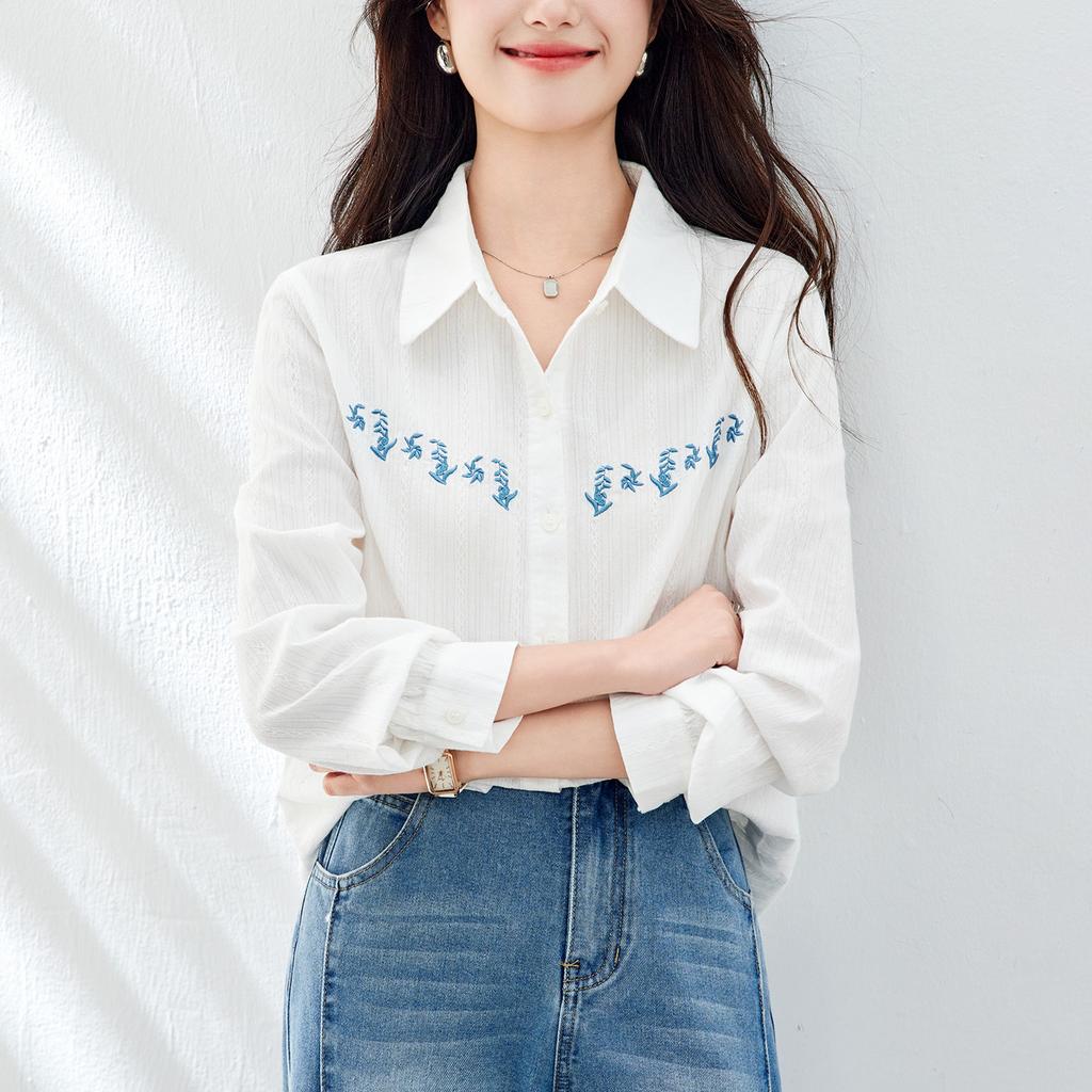 Embroidered Cotton Top for Women Long-sleeved Spring and Autumn Updated Everyday Top