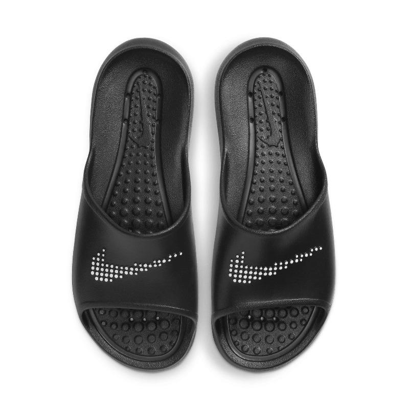 

Nike Hook-Up Men s Easy-Off Slippers for Indoor One-Piece Design with Good Grip and Comfortable Fit - NIKE VICTORI CZ5478 38.5