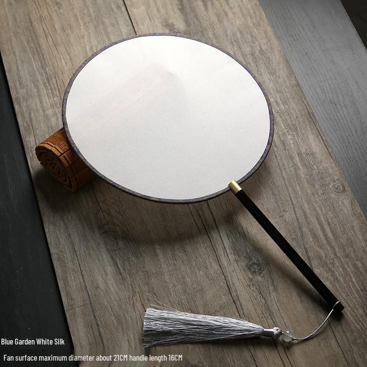 Vintage Silk Hand-Painted Gongbi Fan - Classic Chinese Round Palace Design