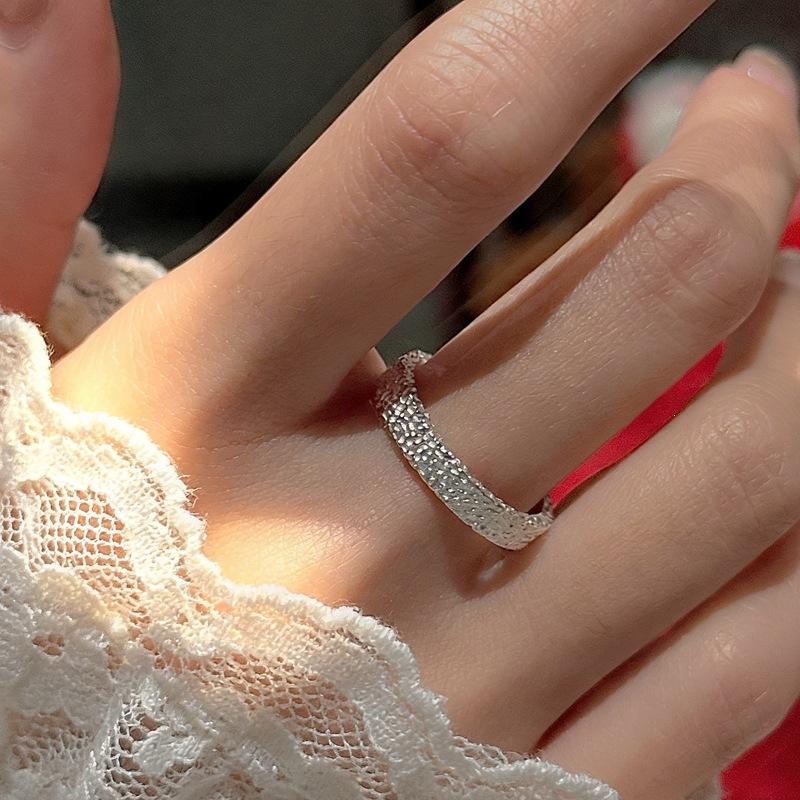 Fashion Texture Ring for Women Subtle Design Trendy 925 Sterling Silver Jewelry Textured Engagement Opening Rings 02876