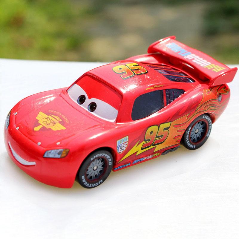 Pixar Cars 3 Toys Lightning Mcqueen Mack Uncle Collection 1:55 Diecast Vehicles Alloy Car Toy Model For Children Gifts