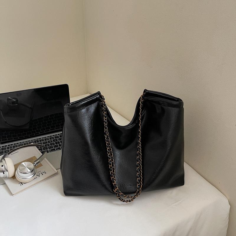 Korean version of niche simple bag women's 2025 autumn new trendy shoulder bag high value large capacity tote bag