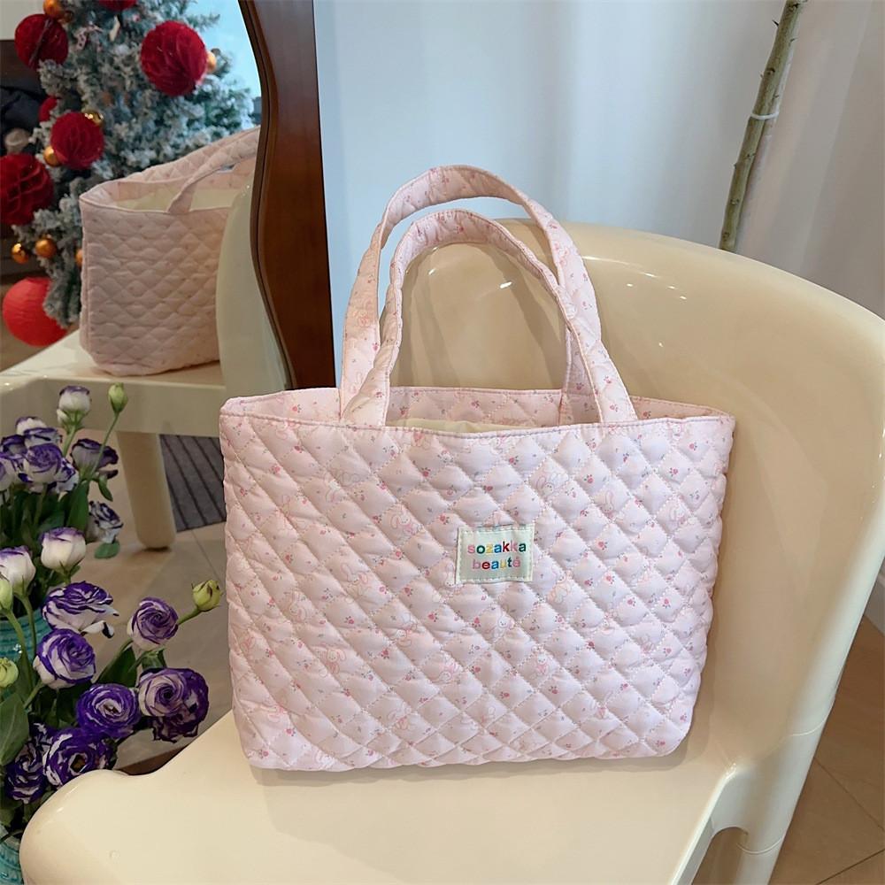 Chic Quilted Large Capacity Tote Bag For Women Soft Shoulder Commuter Bag