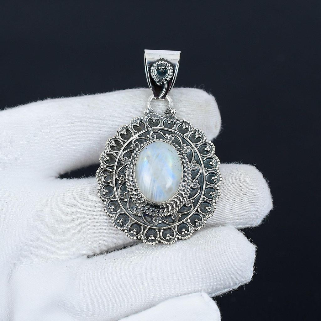 Pandantiv cu piatră de lună curcubeu Bijuterii lucrate manual Colier din argint 925 cu piatră de lună strălucitoare naturală Bijuterii cu pandantiv cadou pentru el de Anul Nou