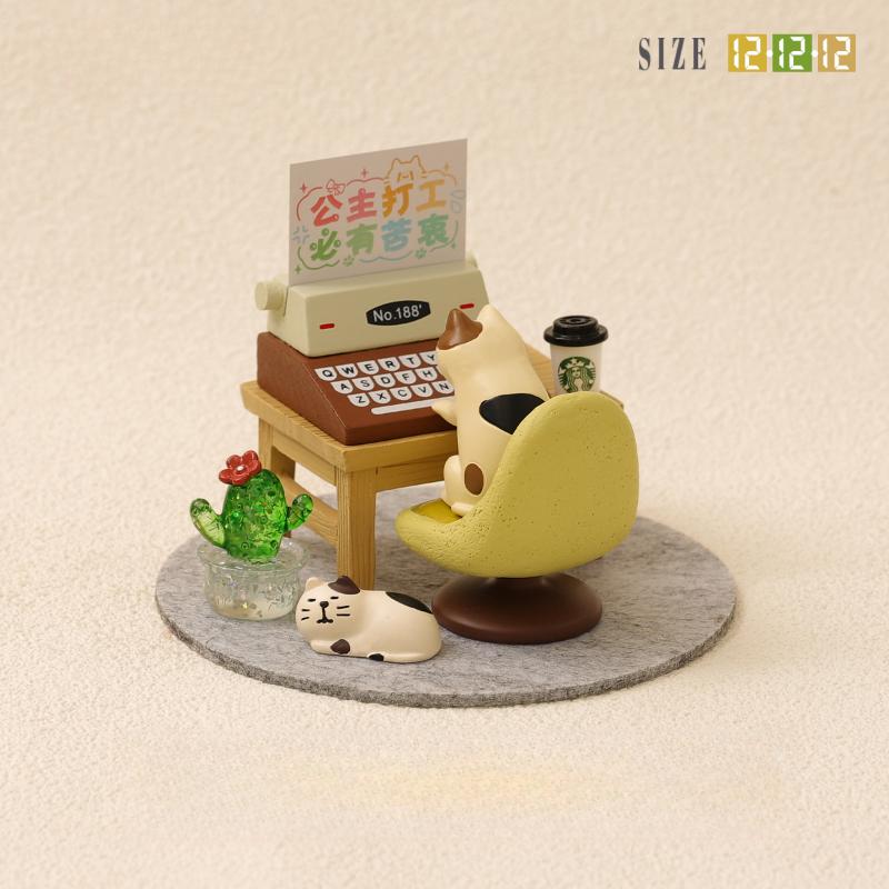 

Cute Working Cat Resin Ornaments DIY Office Scene Creative Desktop Decoration Original Design Miniatures for Bookshelf Decor New