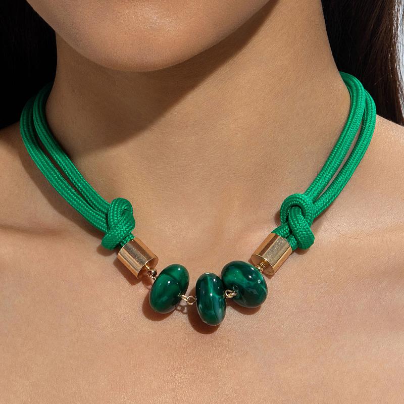 A Unique Knotted Design Necklace With Leaves Starfish And Scallops A Simple Drawstring Pendant Necklace With A Bow And Pearls