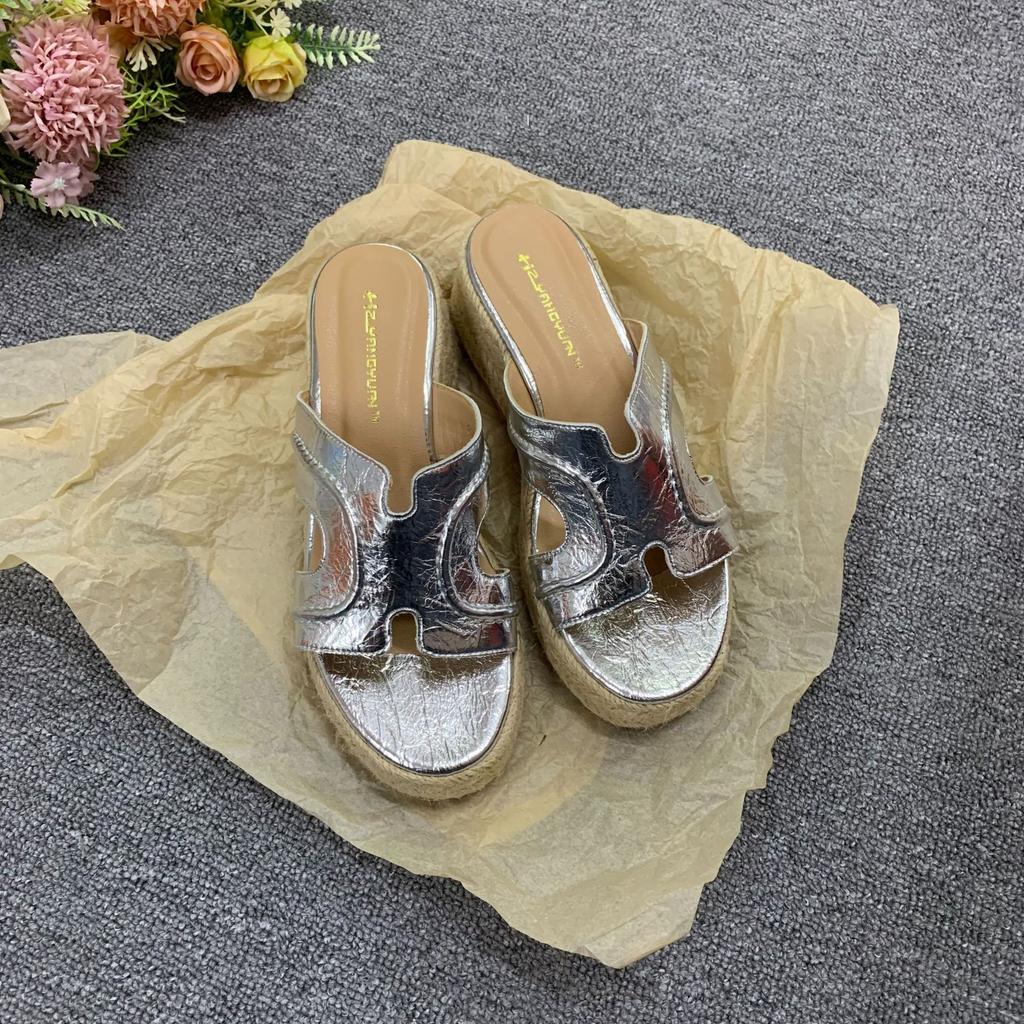 Spot second hair! Fashion versatile new holiday H-shaped hemp rope woven slope heel thick-bottomed beach slippers women's sandals