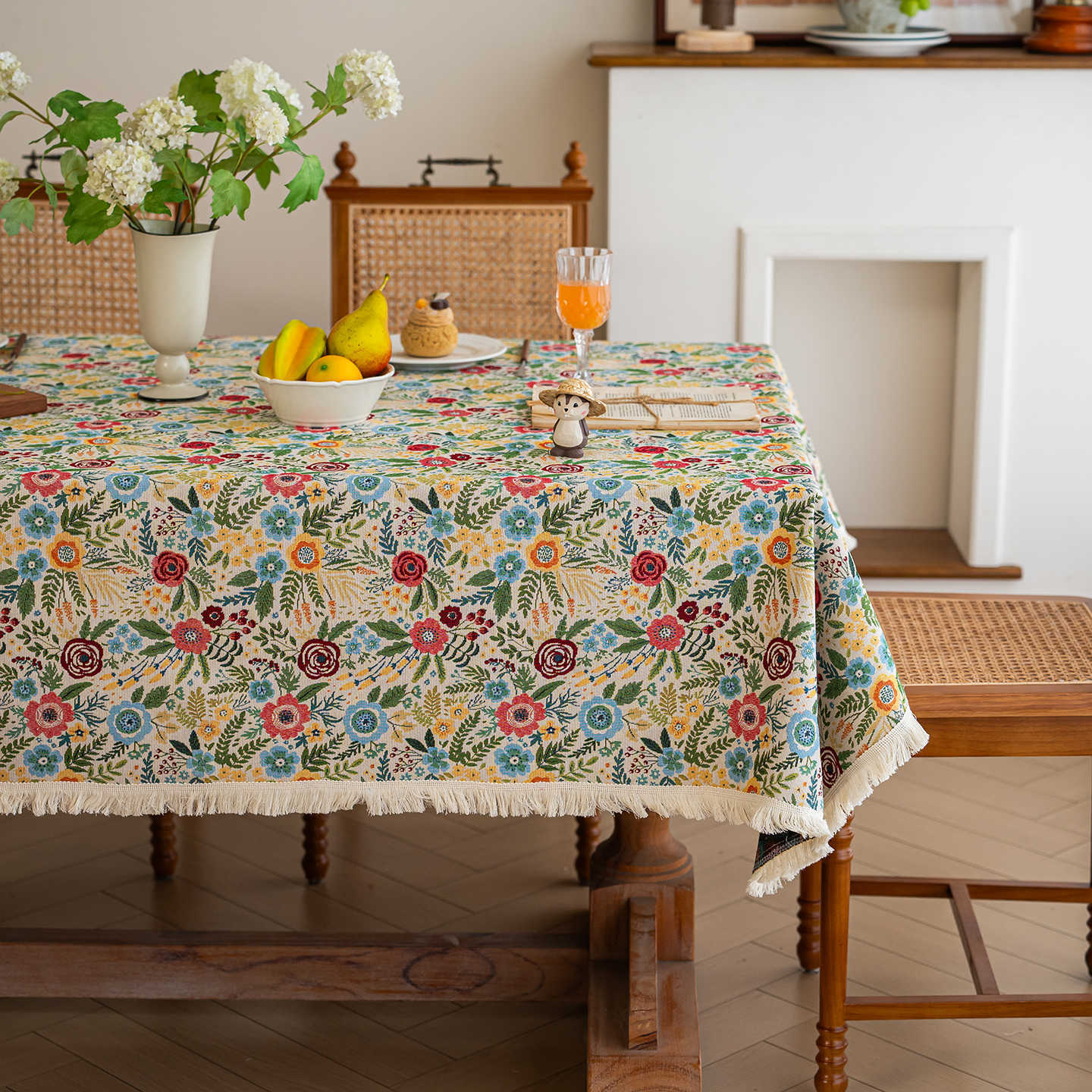 Nieuwe Jacquard Tafelkleed Stofdicht en Kreukvrij Rechthoekig Eettafelkleed Bloemenpatroon Huisdecoratie Tafelkleed 120x180cm