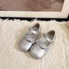 Girls' princess shoes 2025 spring and autumn new baby girl white flower small leather shoes with skirt soft sole children's single shoes