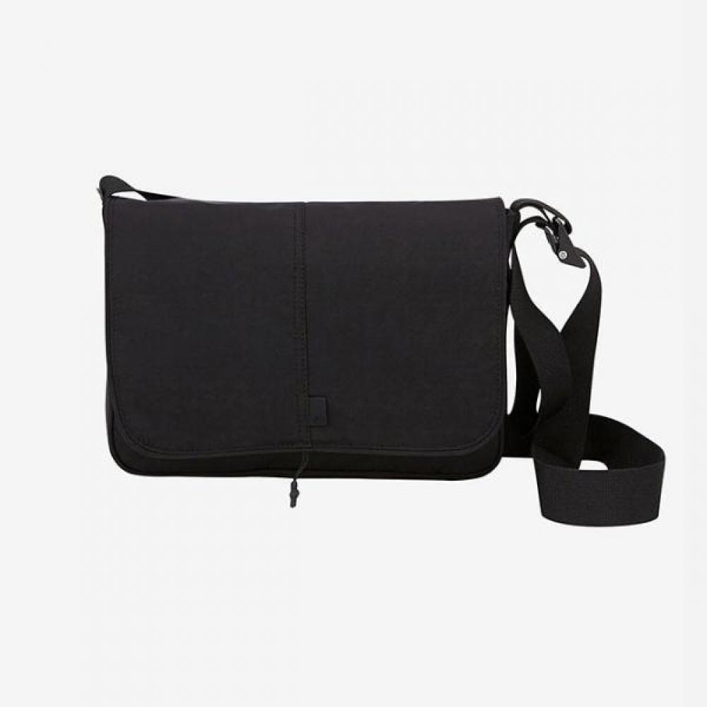 

New Balance Half Club Public Padded Crossbody Bag Black Nbgcdfl702 19 FREE