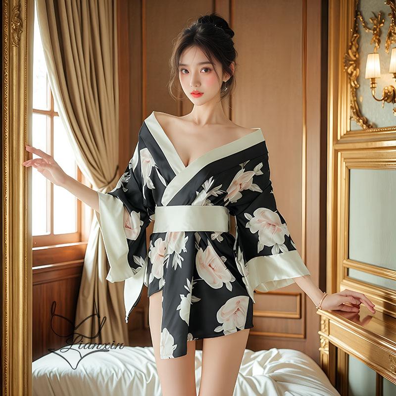 Japanese Kimono Style Sexy Cosplay Costume for Women, Anime Game Role Play Outfit, Printed Polyester Geisha Dress